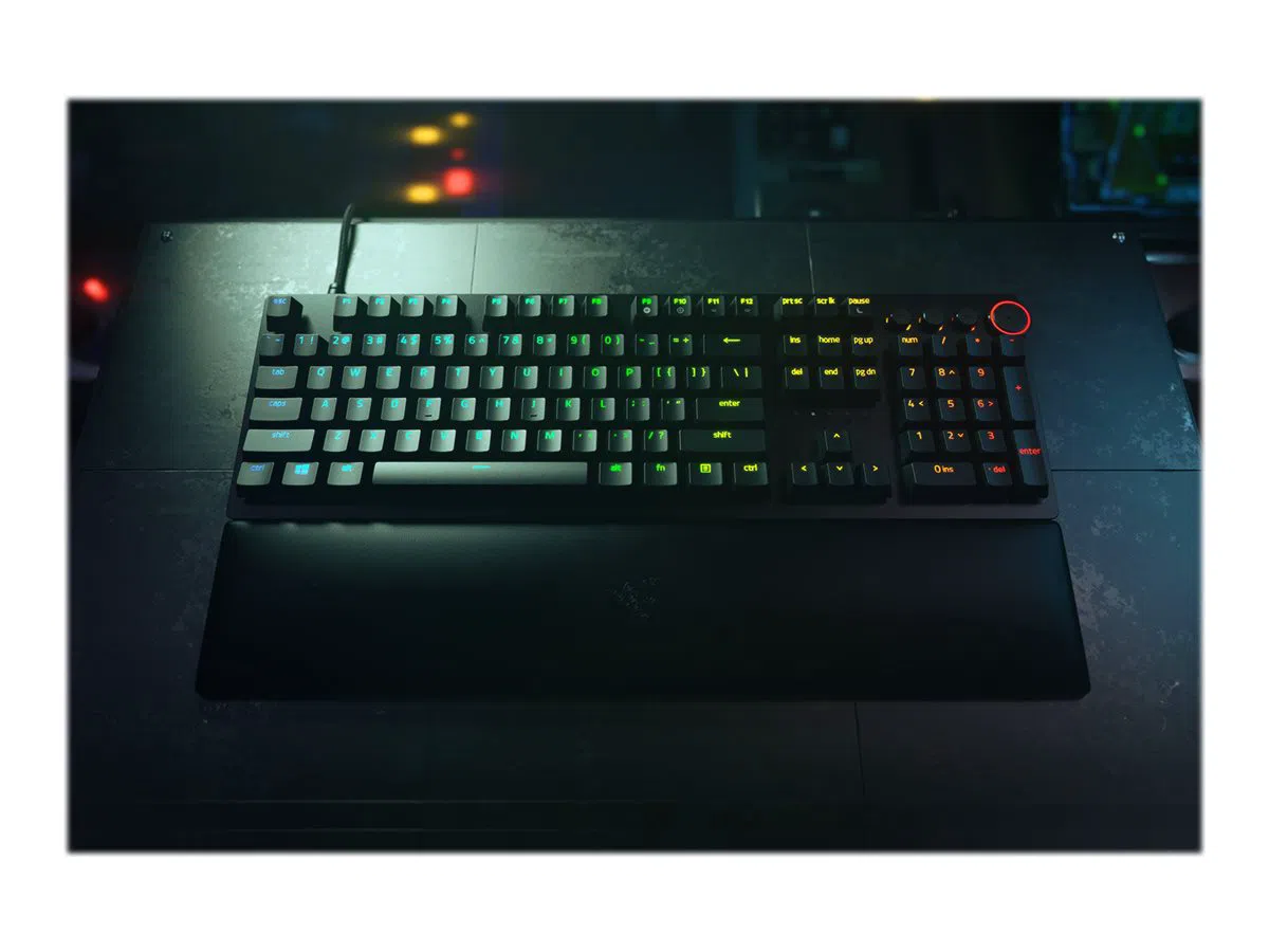 Razer | Huntsman V2 Optical Gaming Keyboard | Gaming keyboard | Wired | RGB LED light | NORD | Black | Numeric keypad | Clicky Purple Switch